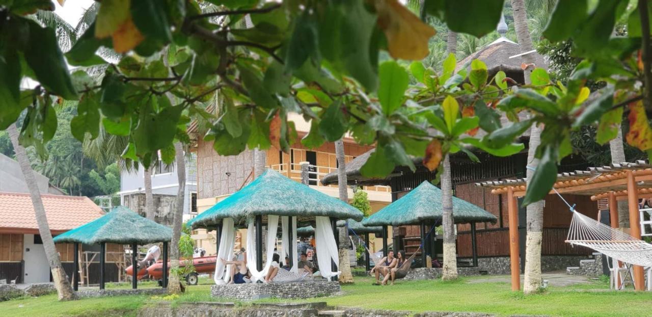 Saltitude Dive & Beach Resort マビニ エクステリア 写真